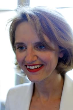 Céline Calvez