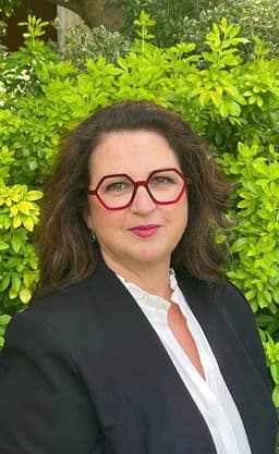 Claire Guichard